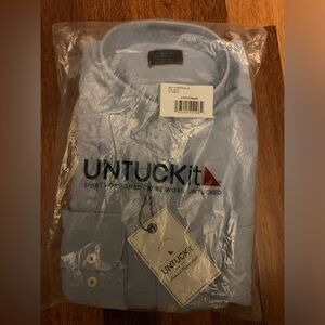 UNTUCKIT TRADITIONAL FIT SIZE SMALL NWT